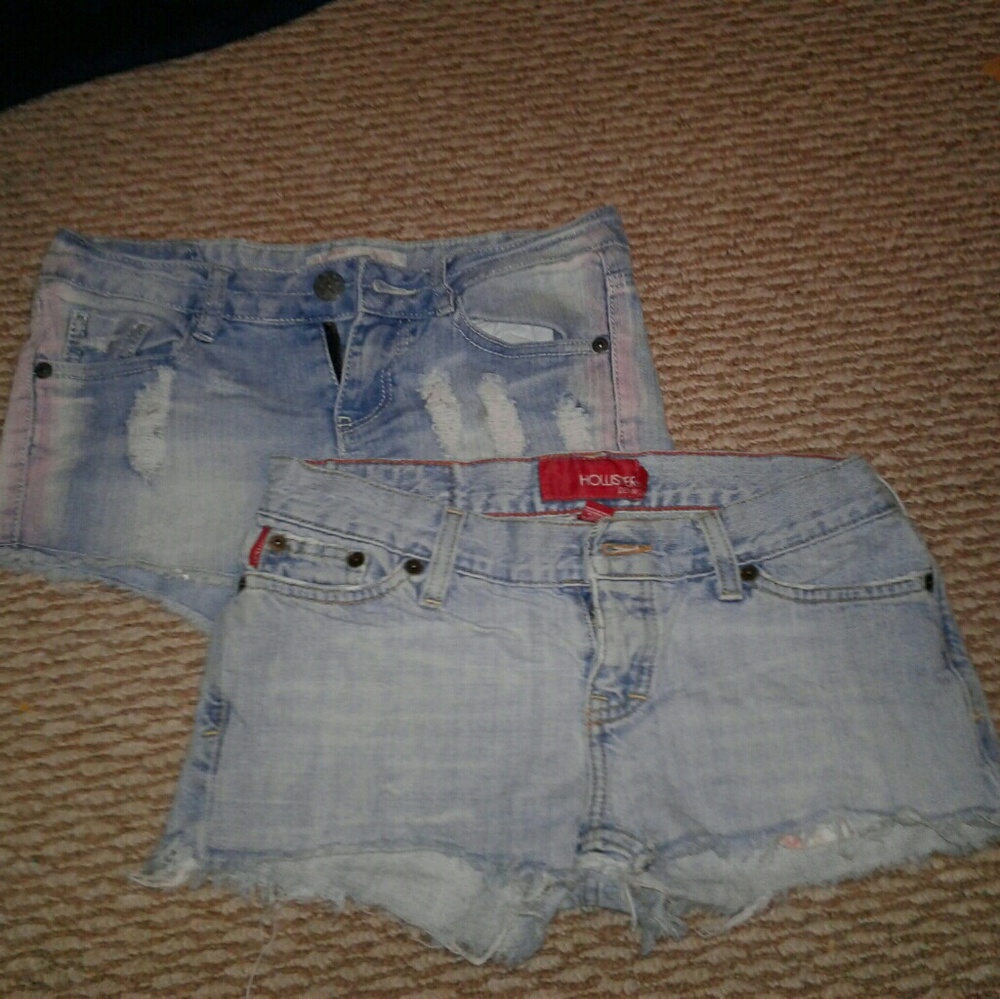 2 Pairs of Hollister Shorts